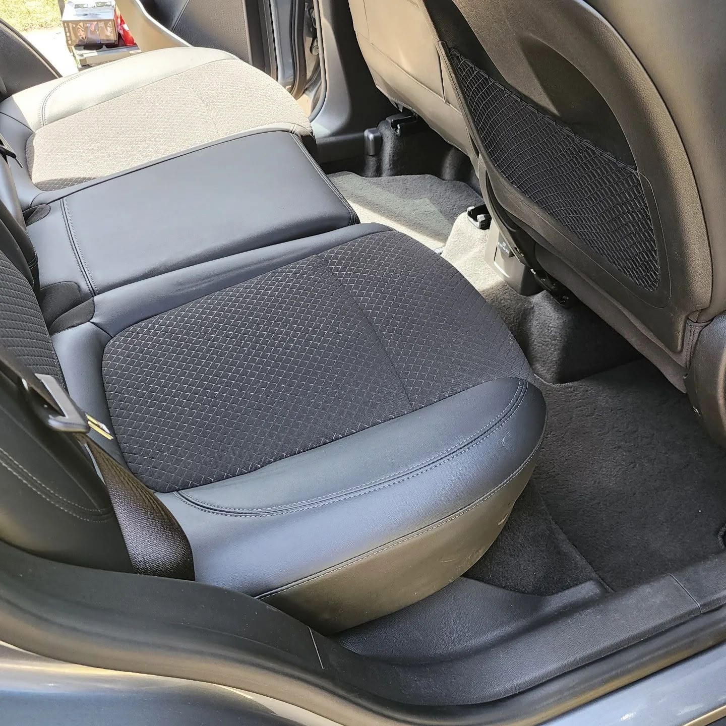 Vehicle seat after detailing
